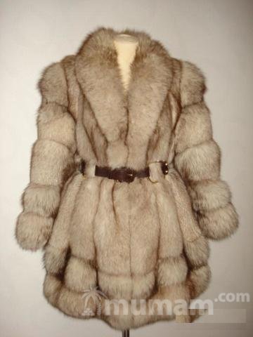 Шуба из песца moschino р.46-50(Италия) I46/D42/F4