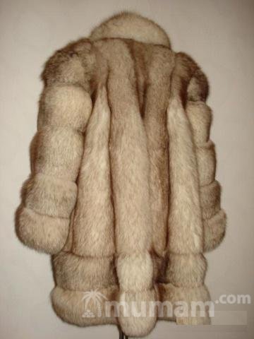 Шуба из песца moschino р.46-50(Италия) I46/D42/F4