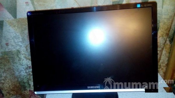 Монитор Samsung SyncMaster 226BW