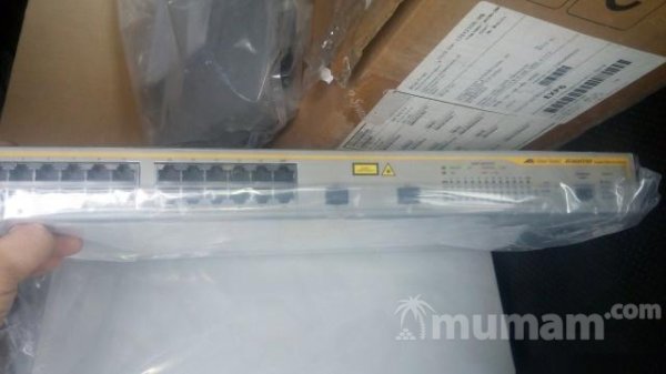 Коммутатор Allied Telesis AT-9424T/SP