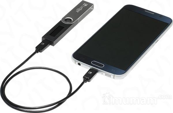 Ledger Nano S - Безопасное хранение криптовалюты