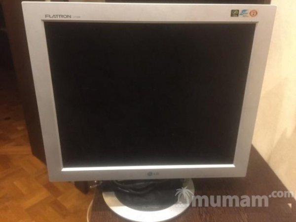 Монитор LG L1730B