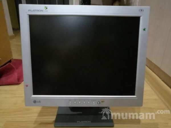 Монитор LG Flatron L1510S