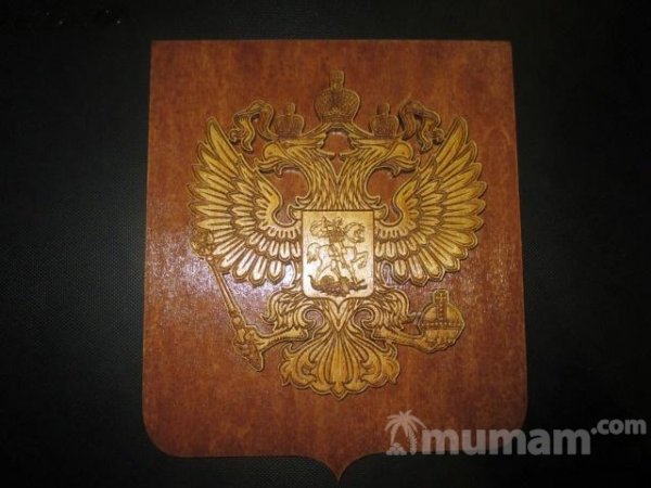 Лазерная резка фанеры, оргстекла, кожи