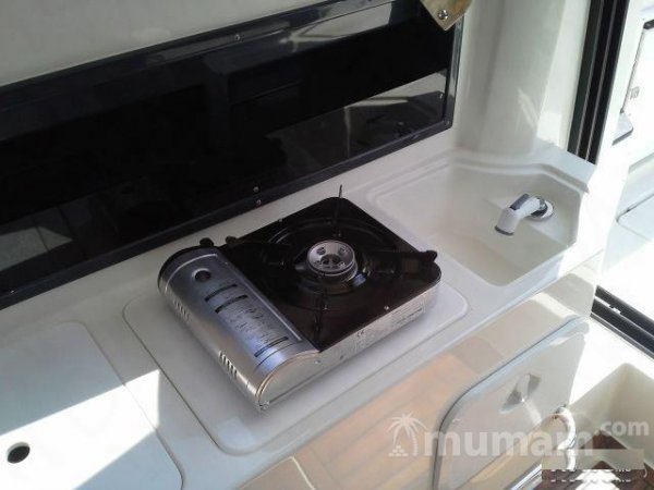 Каютный катер Parker 750 Cabin Cruiser