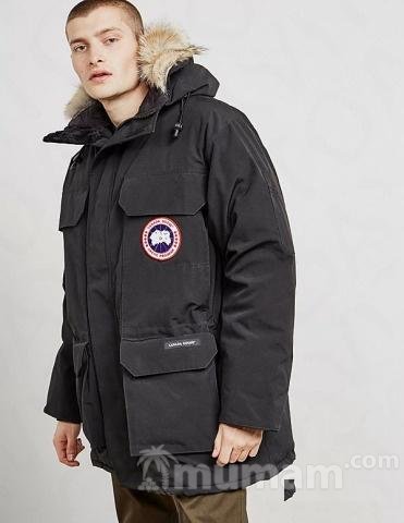 Canada goose пуховики только новые