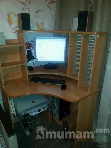 Компьютерный стол