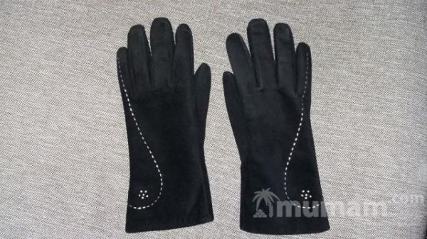 Отдам итальянские зимние замшевые перчатки