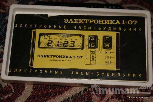 Электроника-часы-будильник