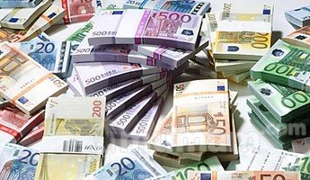 Финансовая помощь между серьезными и быстрыми лицами