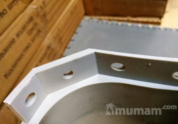 Промышленный прочный плинтус из ПВХ