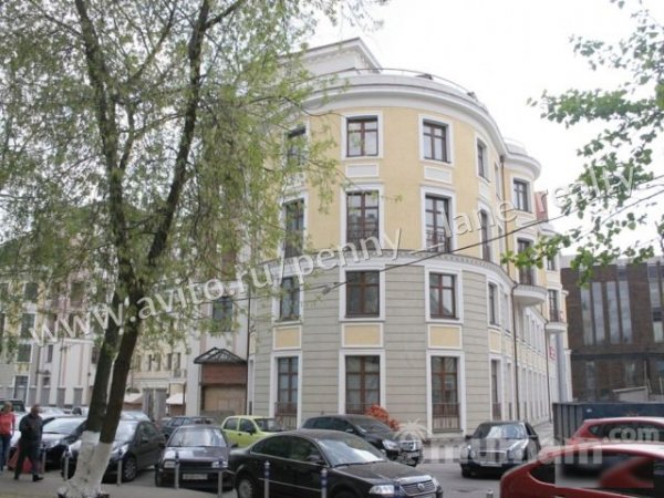 Продам квартиру
5-к квартира 230 м² на 5 этаже 7-этажного монолитного дома
